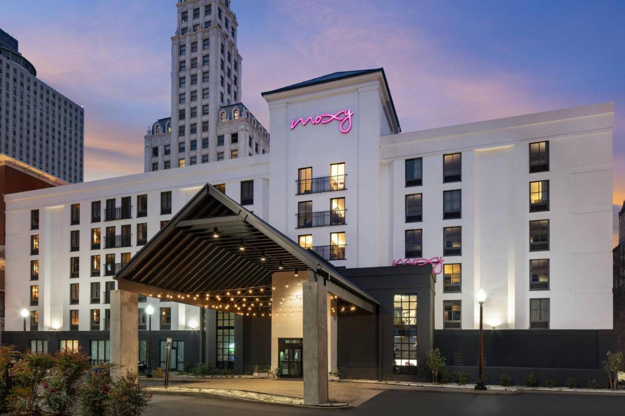 Moxy Memphis Downtown Hotel Exterior photo